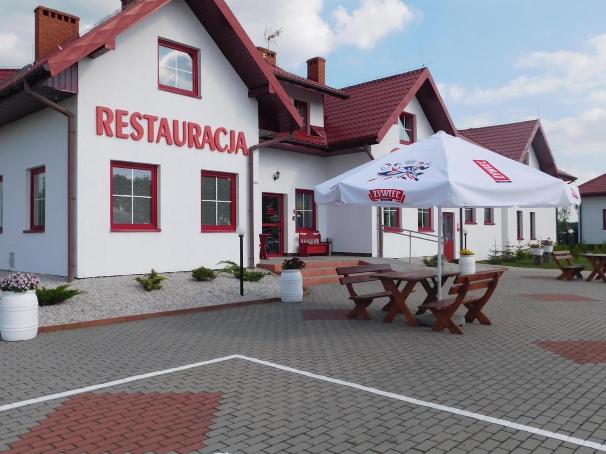 Отель Potok 5 Zloczew Экстерьер фото
